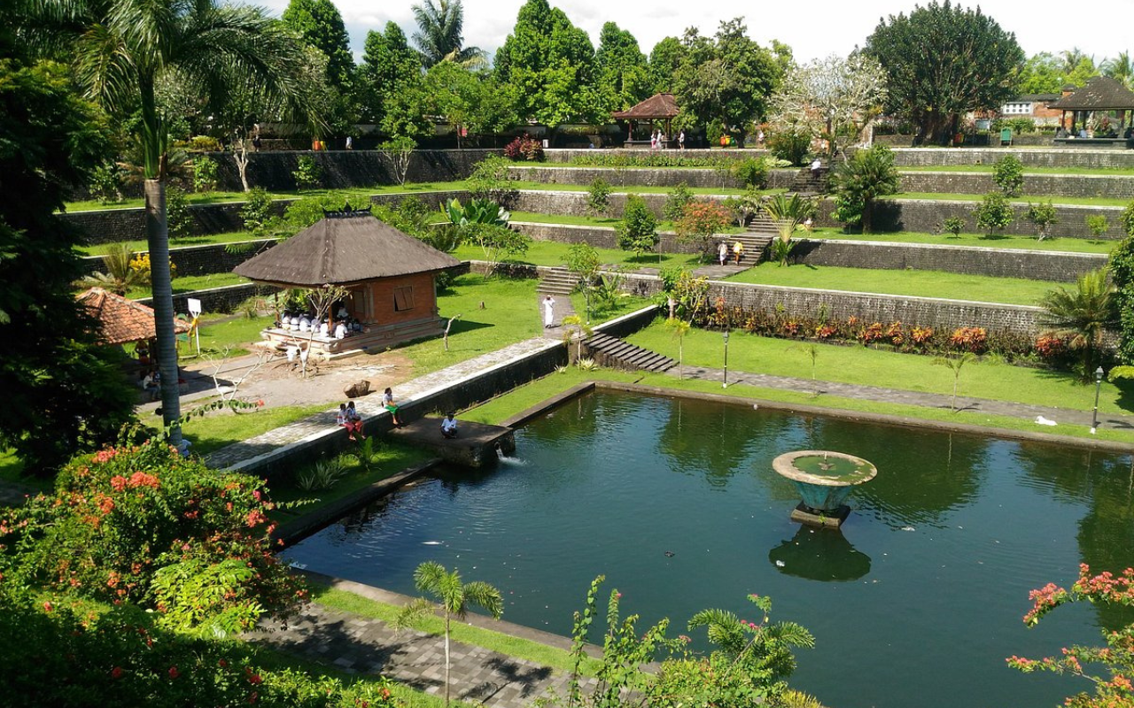 Mataram City & Heritage Tour photo 4