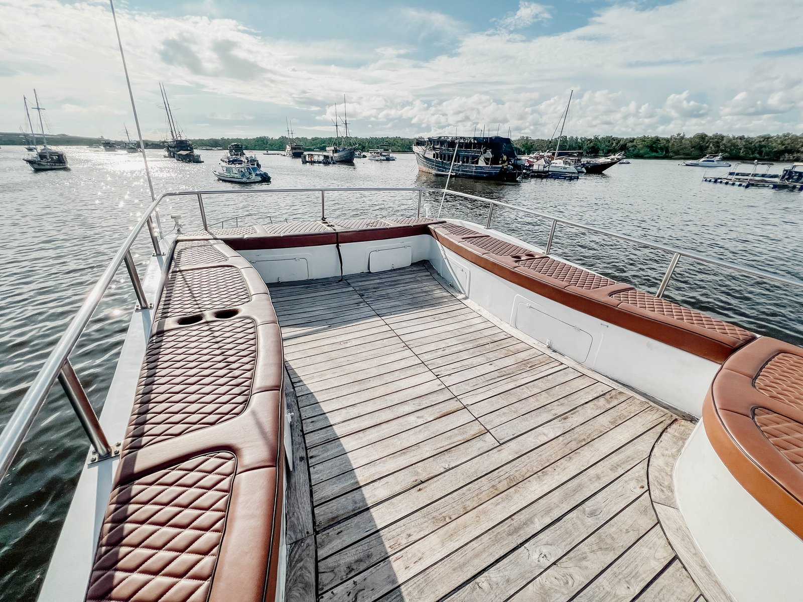 Full Day Penida & Lembongan Trip By Private Yacht photo 4
