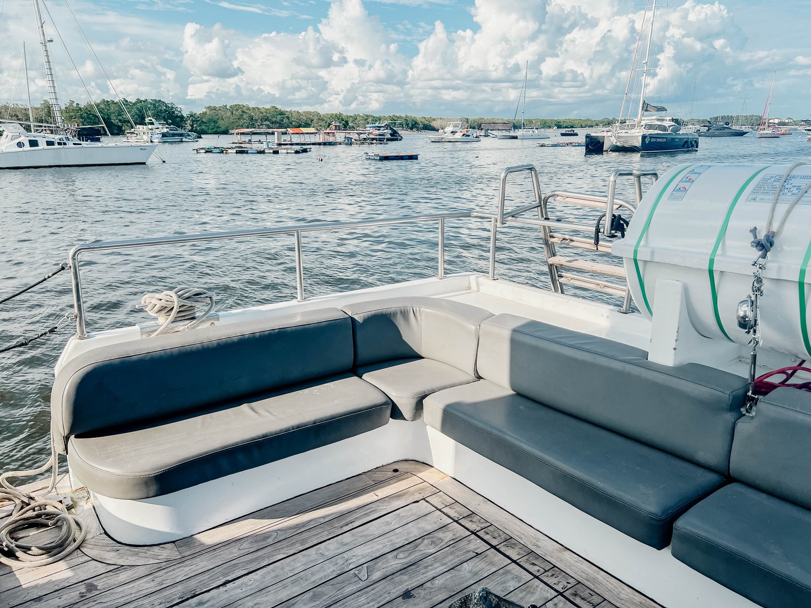 Full Day Penida & Lembongan Trip By Private Yacht photo 2